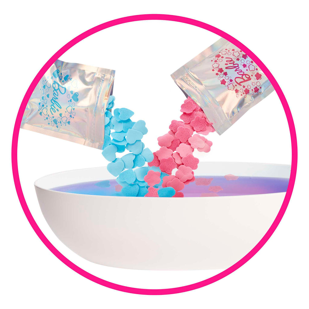 Barbie Fashion & Beauty Set de Juego Baño de Burbujas con Muñeca