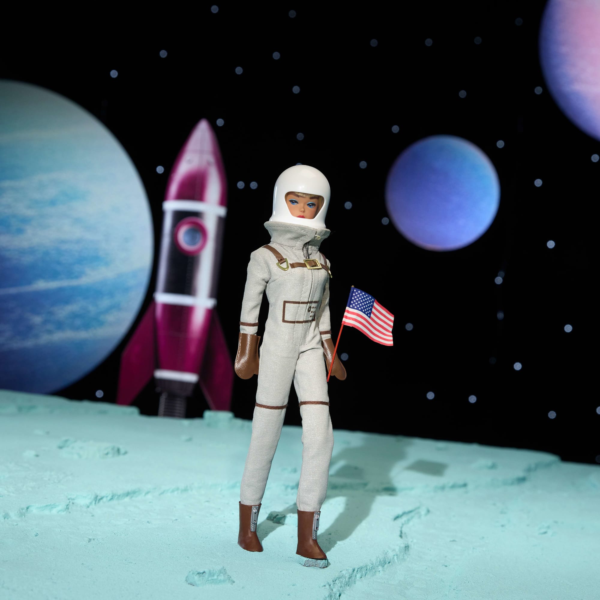 Barbie Signature Boneca de Coleção Repro - Astronaut 60th Anniversary