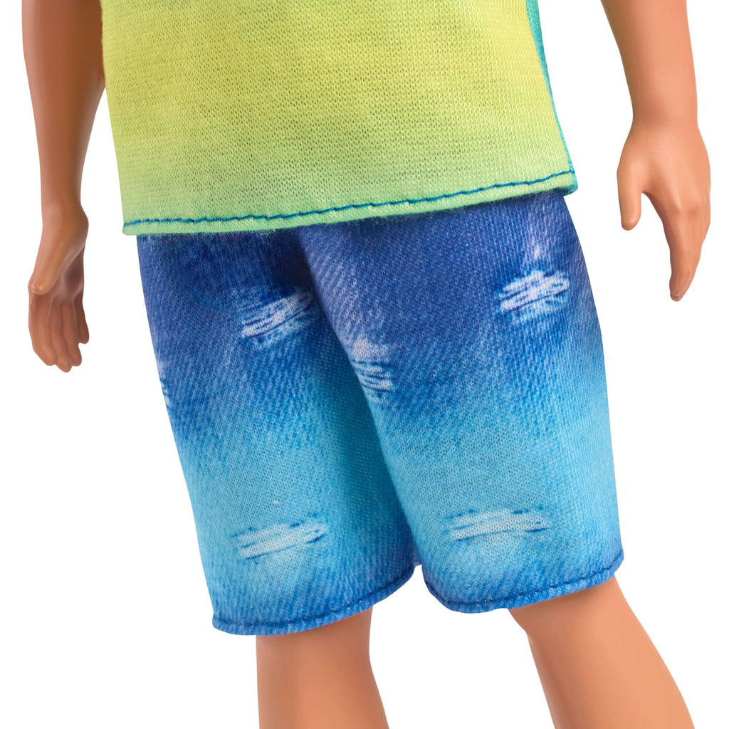 Barbie Fashionista Boneco Ken Regata e Shorts